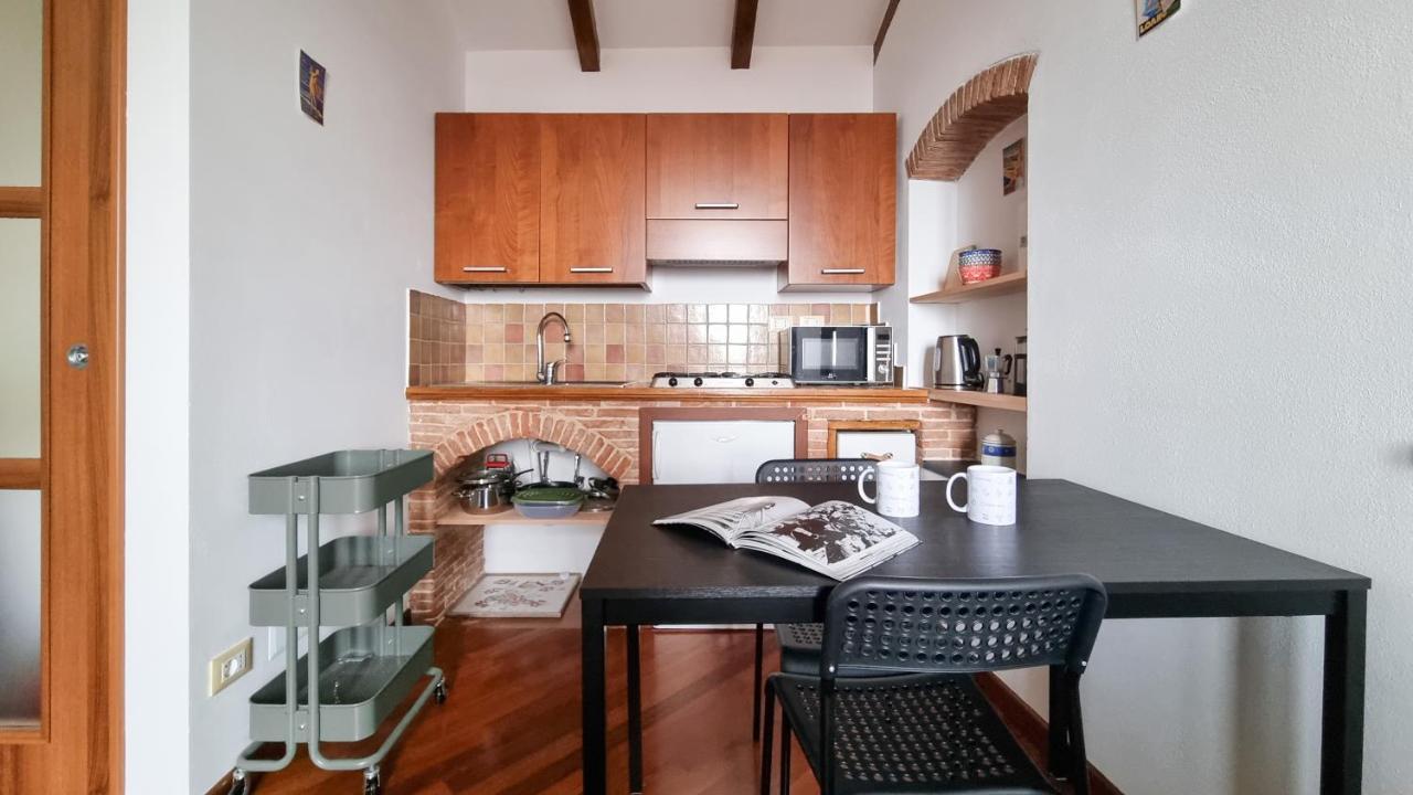 Italianway - Costiglioli 8 Appartement San Remo Buitenkant foto